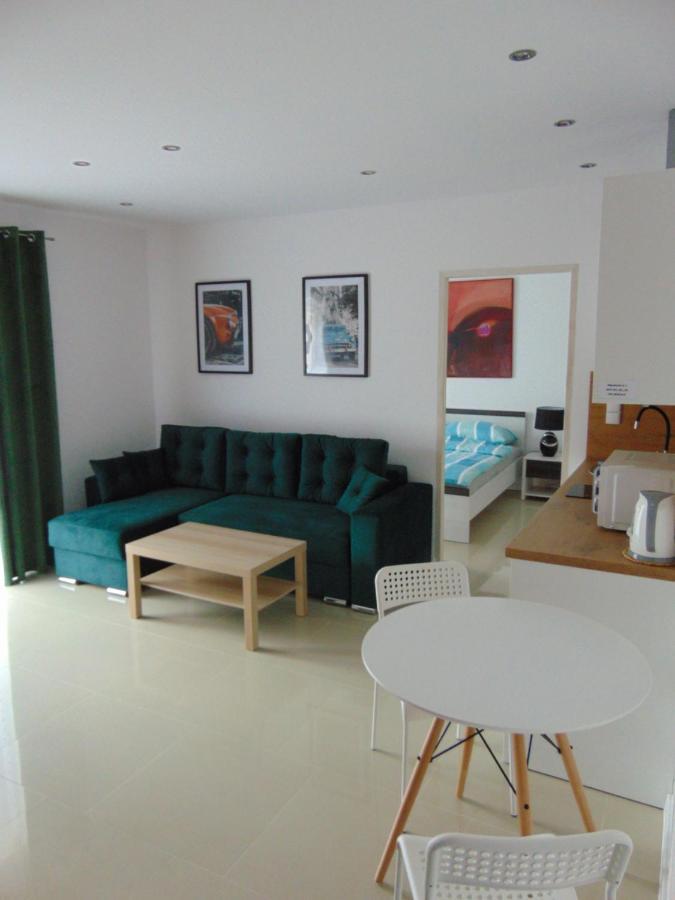 Apartamenty Monik Świętochłowice Dış mekan fotoğraf